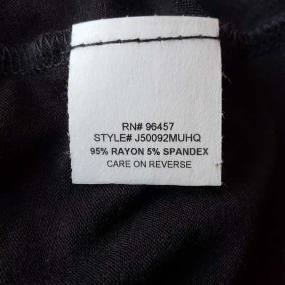 Eyeshadow "It's a Mama Bear Thing" Sleeveless Tee - Picture 5 of 5